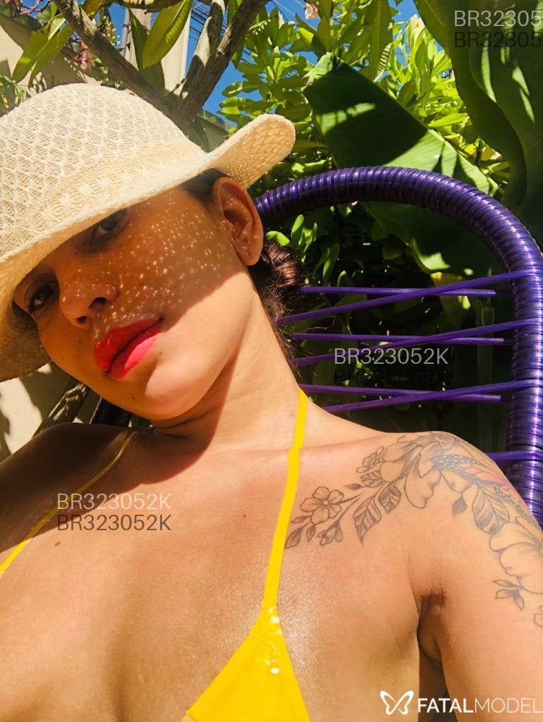 Acompanhante mulher morena (o) de olhos castanhos em Vitória da Conquista - Ninfetinha carol