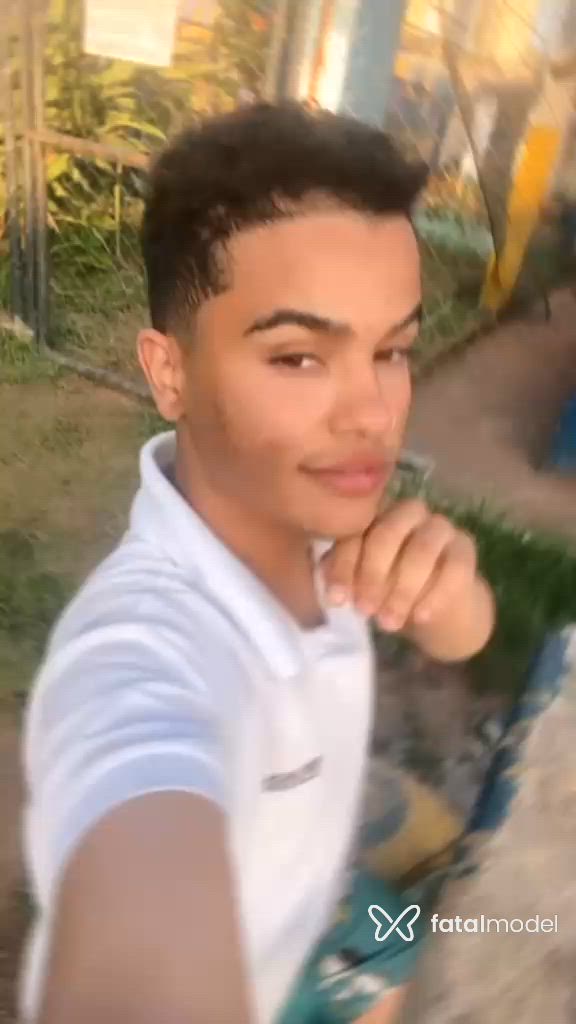 Acompanhante homem com cabelo castanho de olhos castanhos - Kalleb Cavalcante Acompanhante homem com cabelo castanho de olhos castanhos - Kalleb Cavalcante