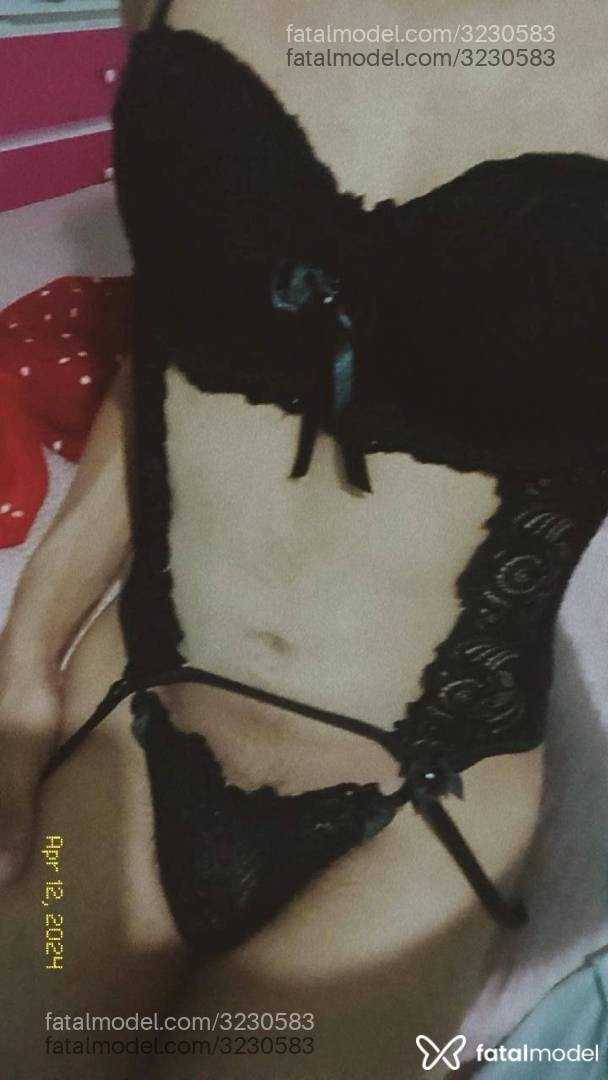 Acompanhante mulher trans morena (o) de olhos pretos em Virtual Acompanhante mulher trans morena (o) de olhos pretos em Virtual - Angélica Oliveira