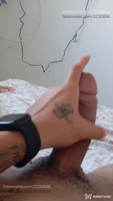 Acompanhante homem com cabelo castanho de olhos castanhos em Florianópolis - Zpecx