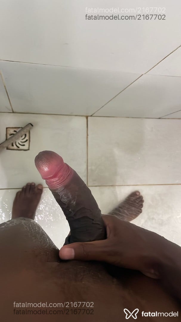 Acompanhante homem morena (o) de olhos castanhos - Ruanzinho