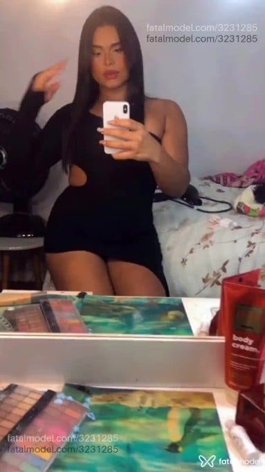 Acompanhante mulher trans morena (o) de olhos pretos em São Paulo - Karen