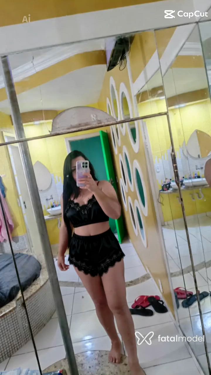 Acompanhante mulher com cabelo castanho de olhos castanhos - Ana Gabriela