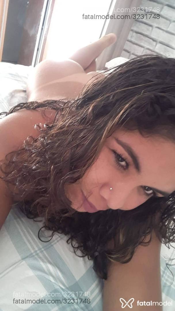 Acompanhante mulher morena (o) de olhos castanhos - Lorranymorrena