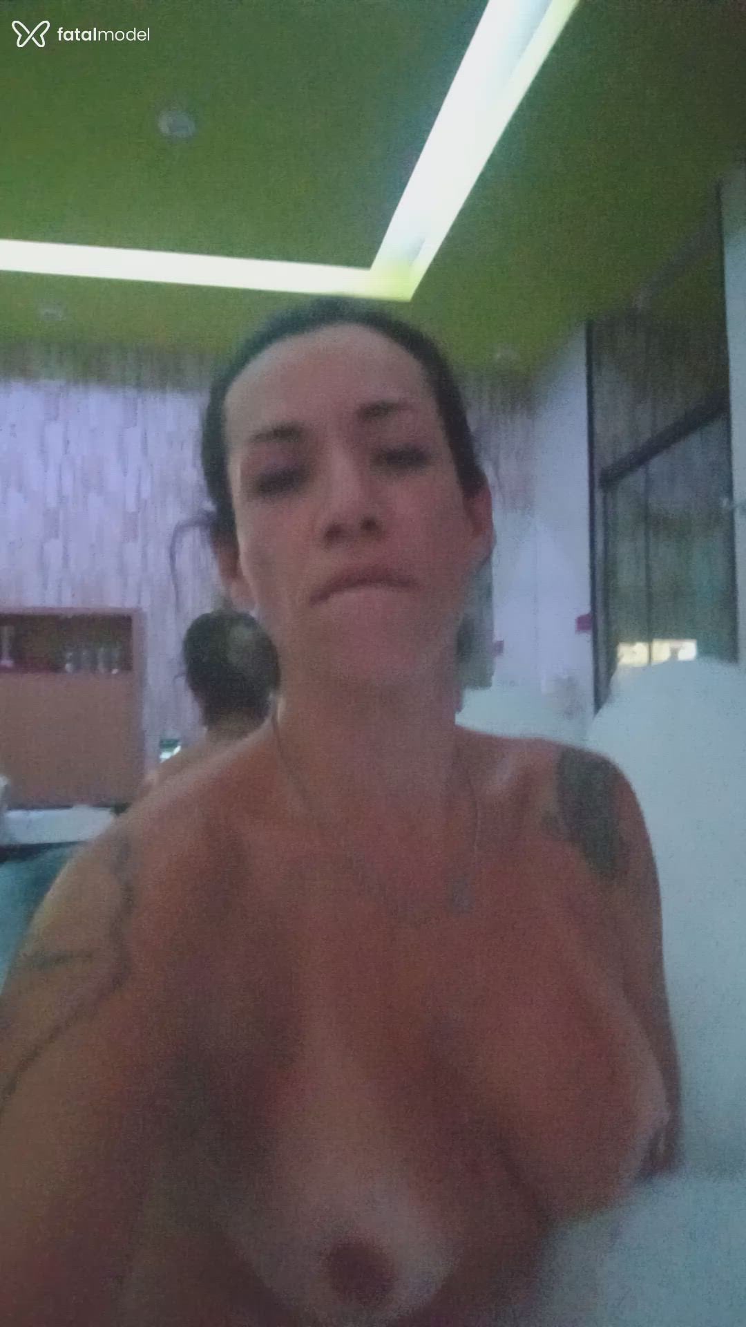 Acompanhante mulher trans loira (o) de olhos castanhos em São José dos Campos Acompanhante mulher trans loira (o) de olhos castanhos em São José dos Campos - Patrícia Sabatiny