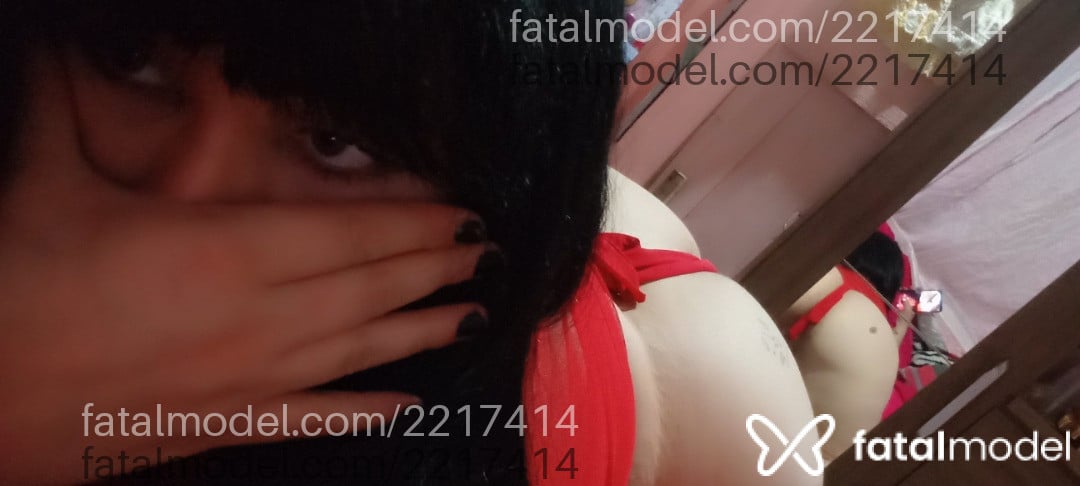 Acompanhante mulher ruiva (o) de olhos verdes - Lyara