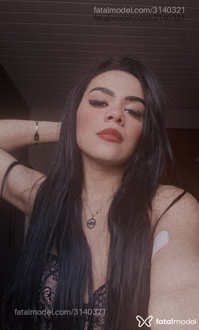 Acompanhante mulher morena (o) de olhos castanhos - Anninha
