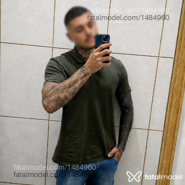 Acompanhante homem morena (o) de olhos castanhos - Lucaz Acompanhante homem morena (o) de olhos castanhos - Lucaz