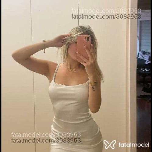 Acompanhante mulher loira (o) de olhos azuis - Bia Oliveira