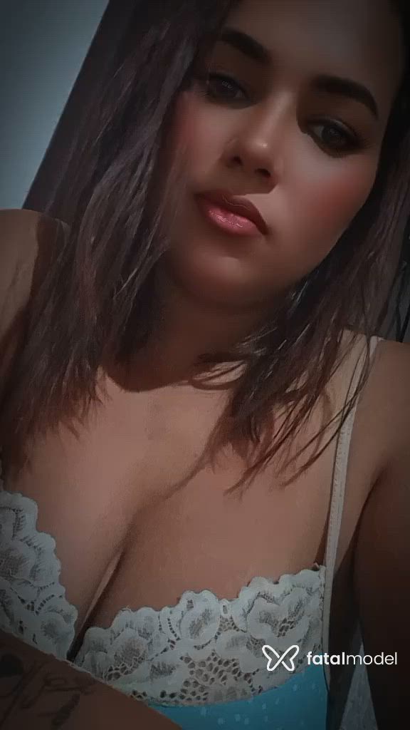 Acompanhante mulher ruiva (o) de olhos verdes - Lylla