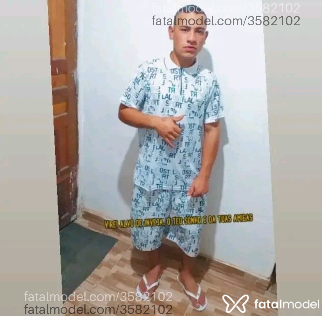Acompanhante homem com cabelo castanho de olhos mel - Menor Bn