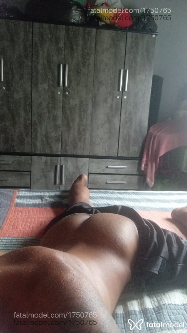 Acompanhante homem morena (o) de olhos pretos - Novinhocm