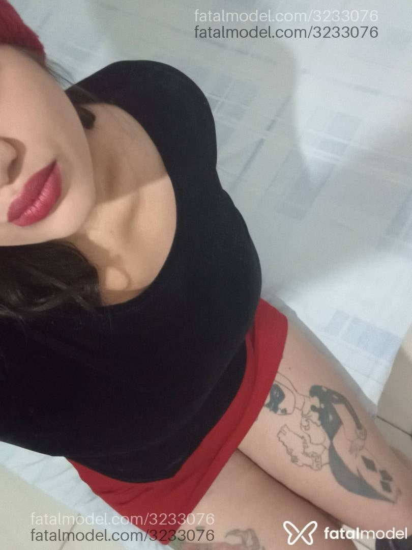 Acompanhante mulher morena (o) de olhos castanhos - Ana Julia
