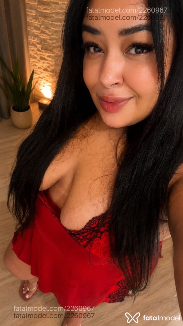 Acompanhante mulher com cabelo castanho de olhos castanhos - Nicolly