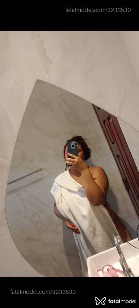 Acompanhante mulher ruiva (o) de olhos pretos em Belém - Agatha