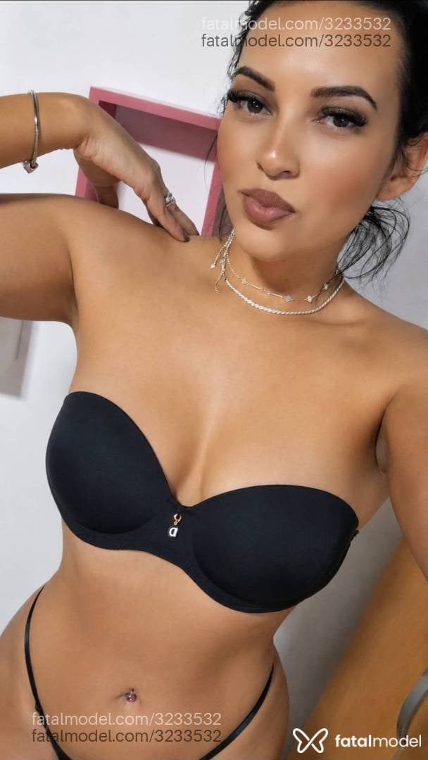 Acompanhante mulher morena (o) de olhos castanhos em São Mateus do Sul - Nicoly Souza