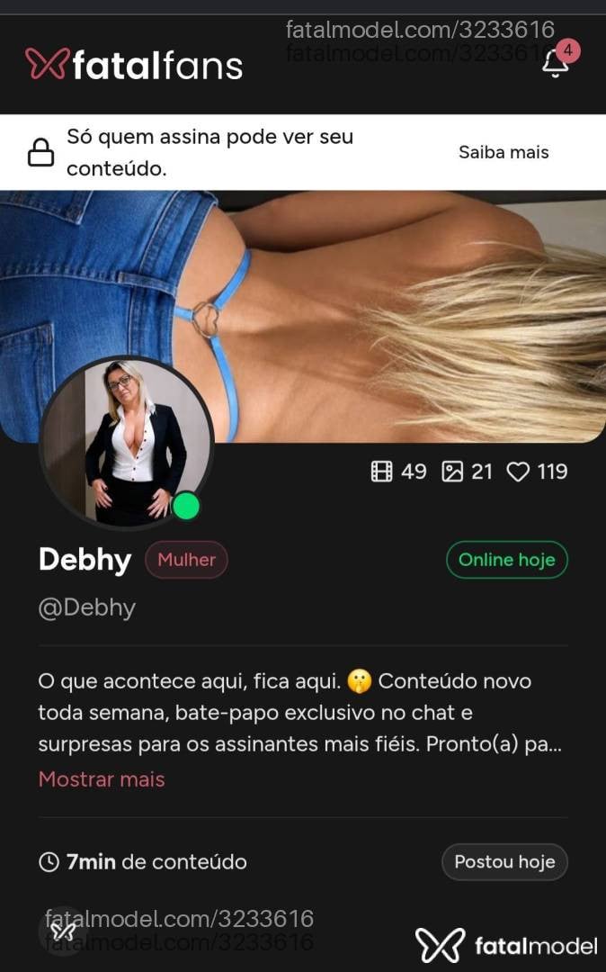 Acompanhante mulher loira (o) de olhos azuis - Debhy