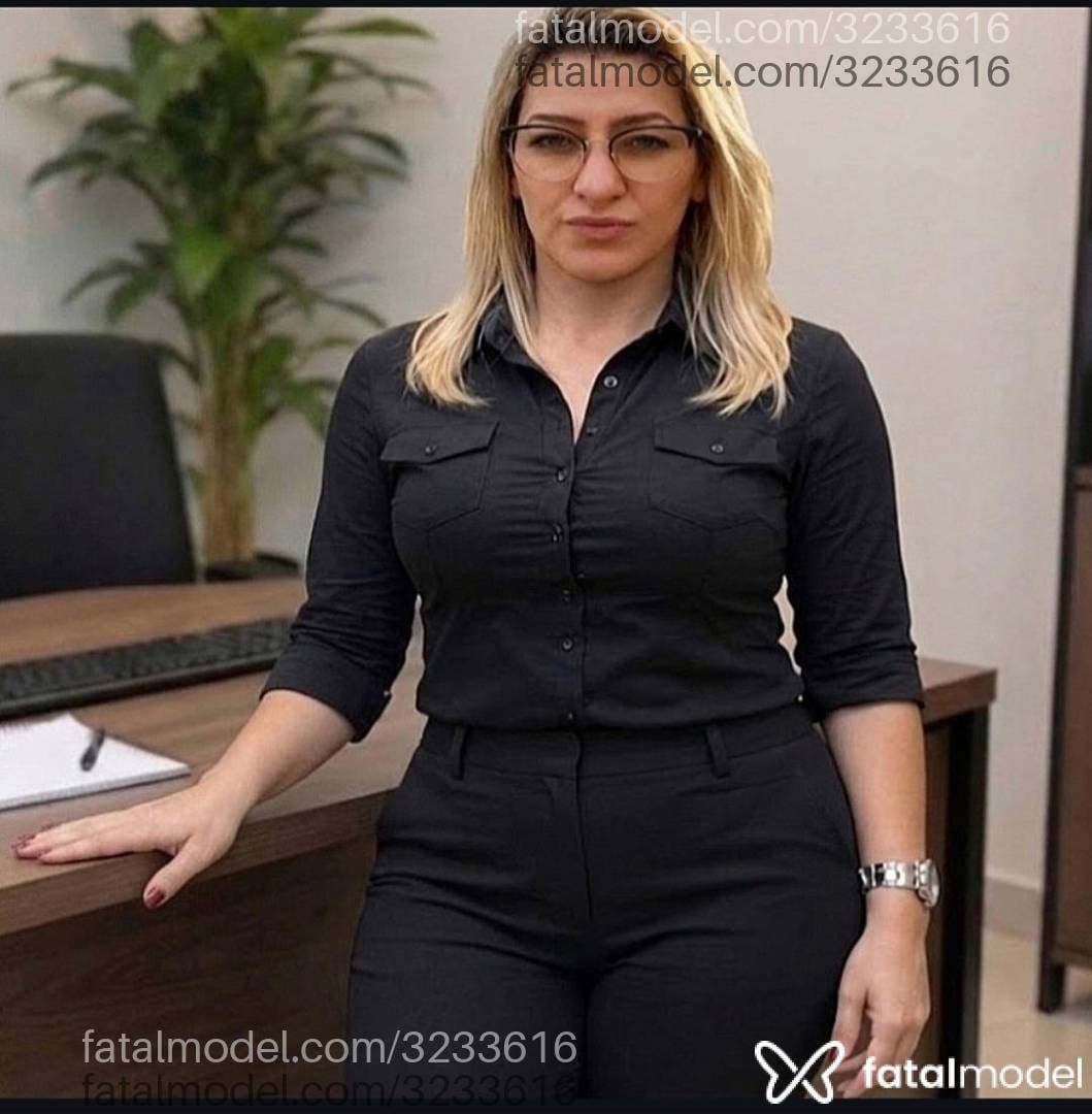 Acompanhante mulher loira (o) de olhos azuis - Debhy
