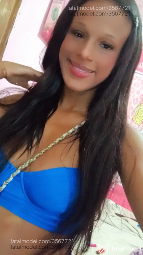 Acompanhante mulher com cabelo castanho de olhos castanhos - Sophia Mianto