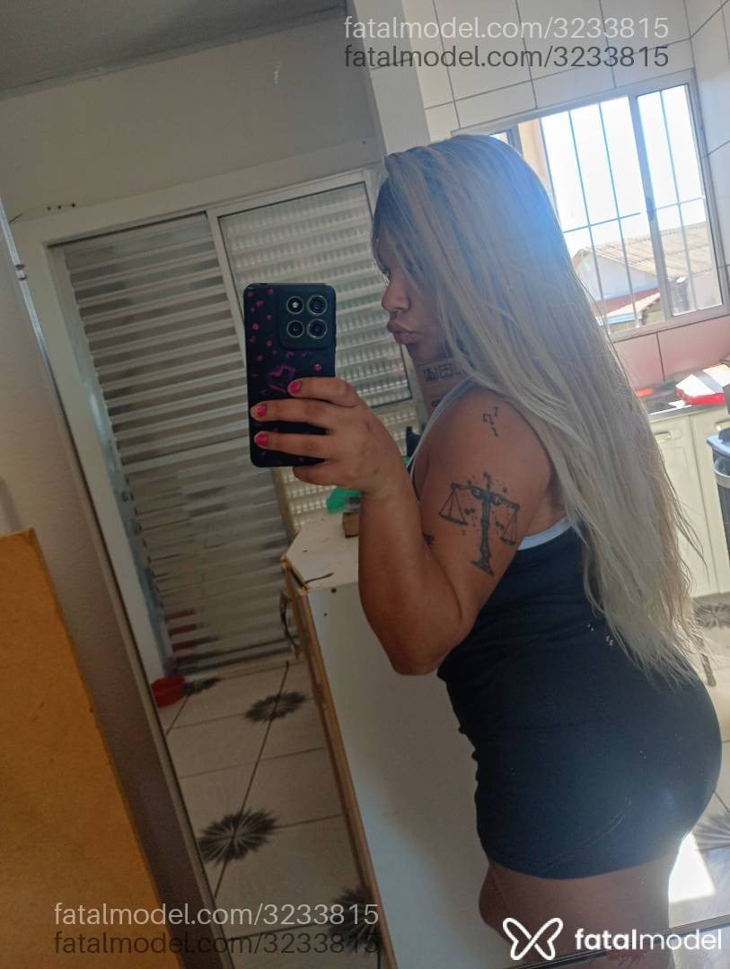Acompanhante mulher morena (o) de olhos castanhos - Degustadora Ayla