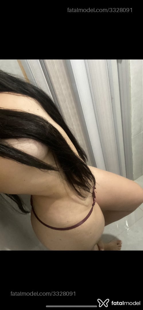 Acompanhante mulher morena (o) de olhos castanhos - Kemily Nascimento