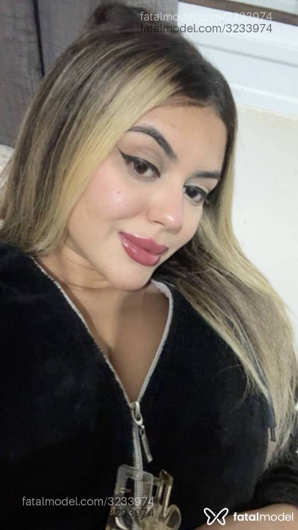 Acompanhante mulher loira (o) de olhos castanhos - Babi Ferreira