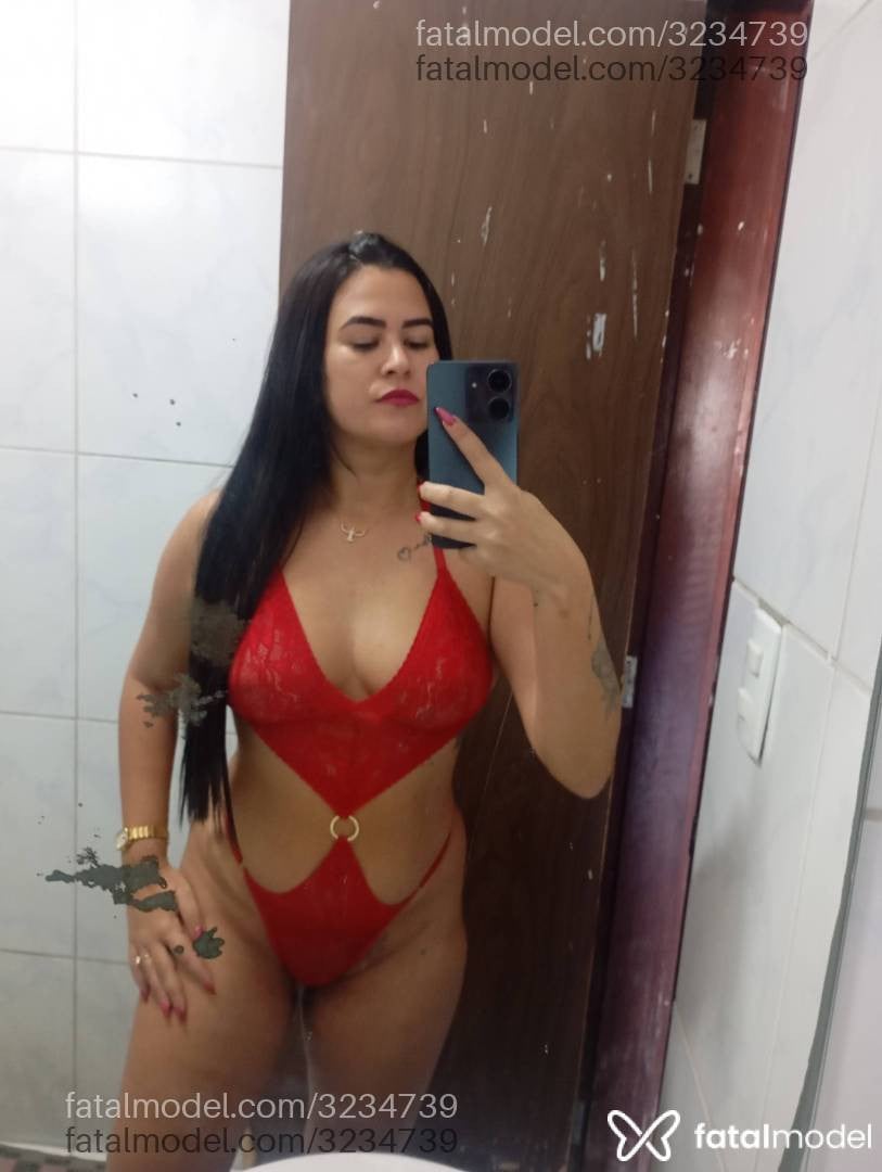 Acompanhante mulher morena (o) de olhos castanhos - Carol