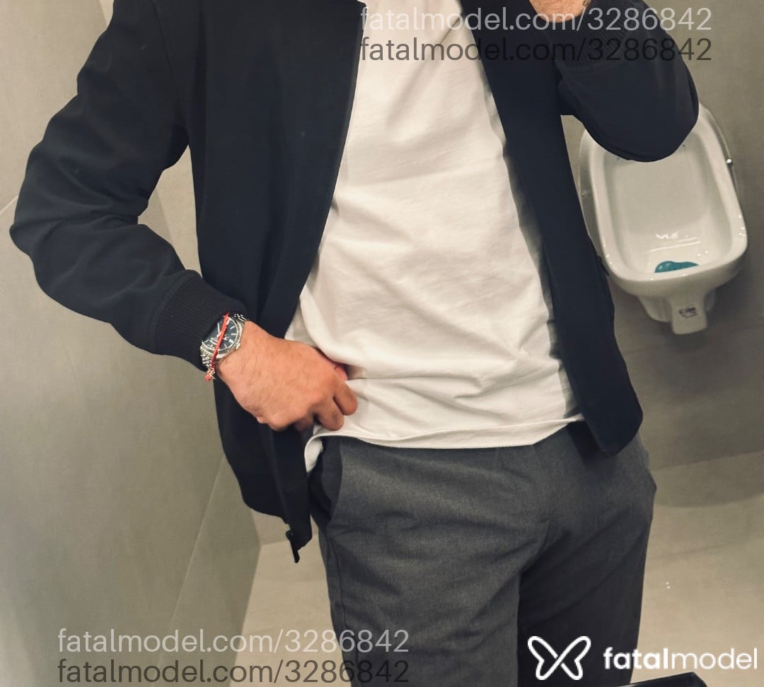 Acompanhante homem com cabelo castanho de olhos pretos - Conwboy