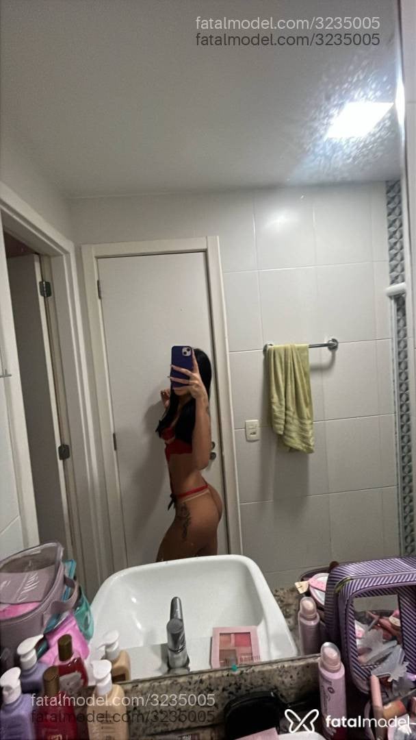 Acompanhante mulher morena (o) de olhos mel em Salvador - Agata Soya