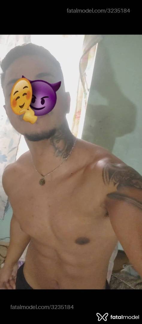 Acompanhante homem morena (o) de olhos pretos - Massagistadotado