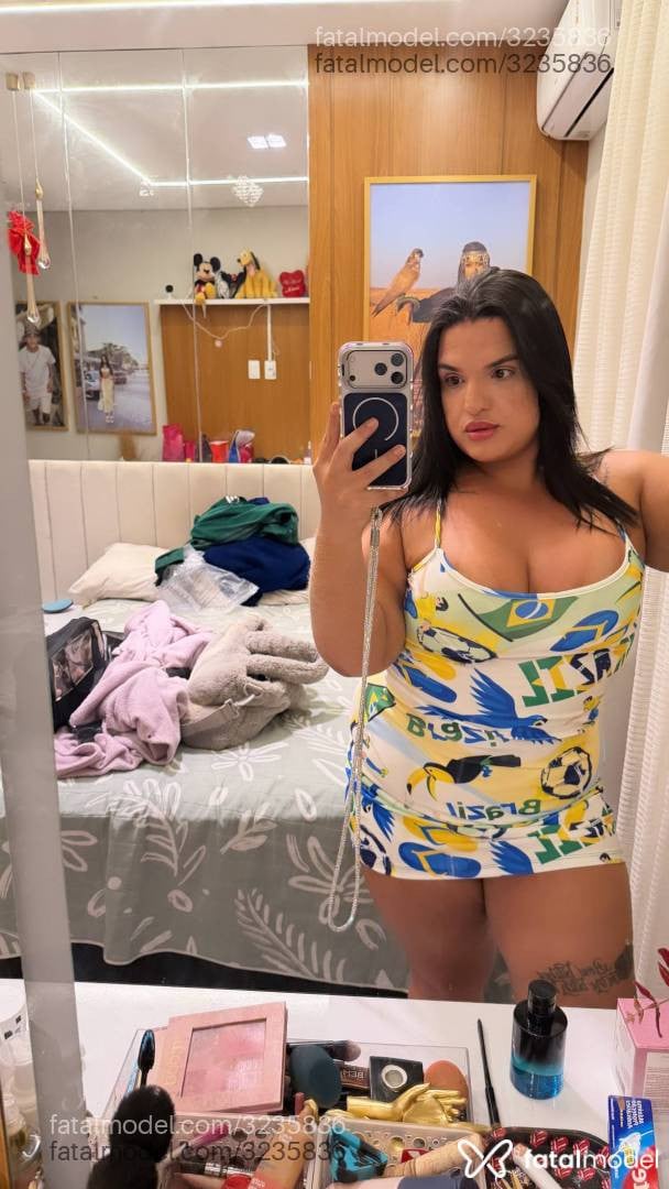 Acompanhante mulher trans morena (o) de olhos castanhos em Fortaleza - Larissa