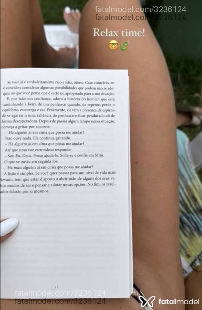Acompanhante mulher loira (o) de olhos verdes - Déborah