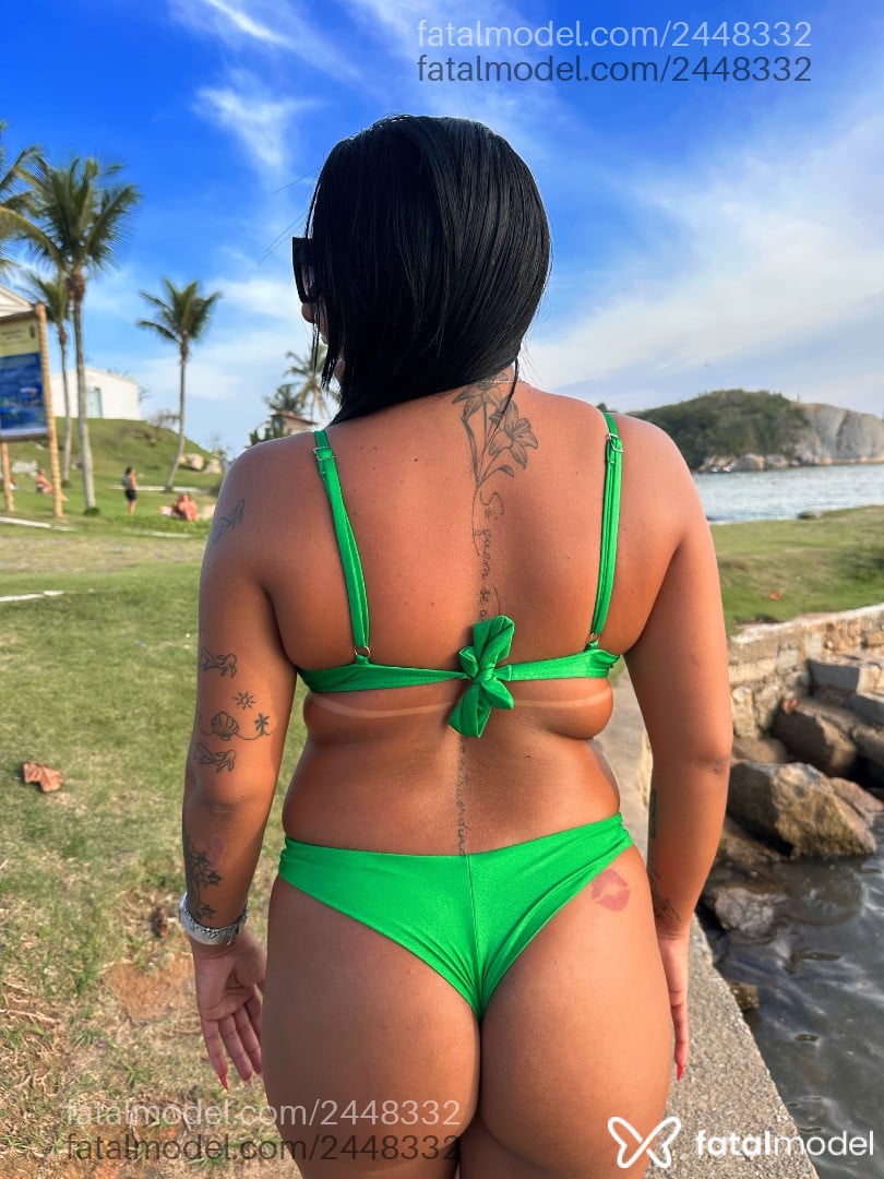 Acompanhante mulher morena (o) de olhos castanhos - Gaby