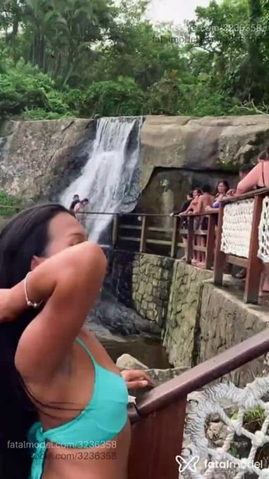 Acompanhante mulher morena (o) de olhos pretos em Pirassununga Acompanhante mulher morena (o) de olhos pretos em Pirassununga - Maya Fire
