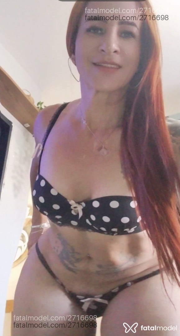 Acompanhante mulher trans morena (o) de olhos mel - Lavínia Antonelly