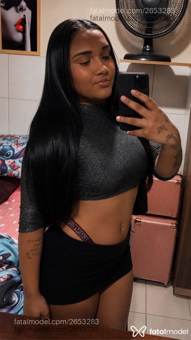 Acompanhante mulher morena (o) de olhos castanhos - Lary