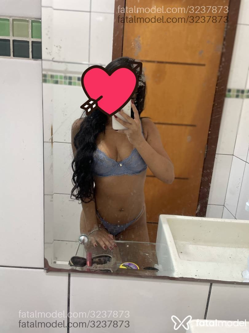 Acompanhante mulher com cabelo castanho de olhos castanhos em Imperatriz - Stella Shi