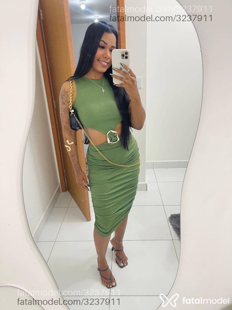 Acompanhante mulher morena (o) de olhos mel - Yohana Oliveira
