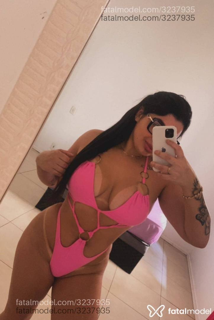 Acompanhante mulher morena (o) de olhos mel - Raissa