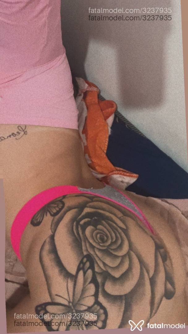 Acompanhante mulher morena (o) de olhos mel em Cachoeirinha - Raissa