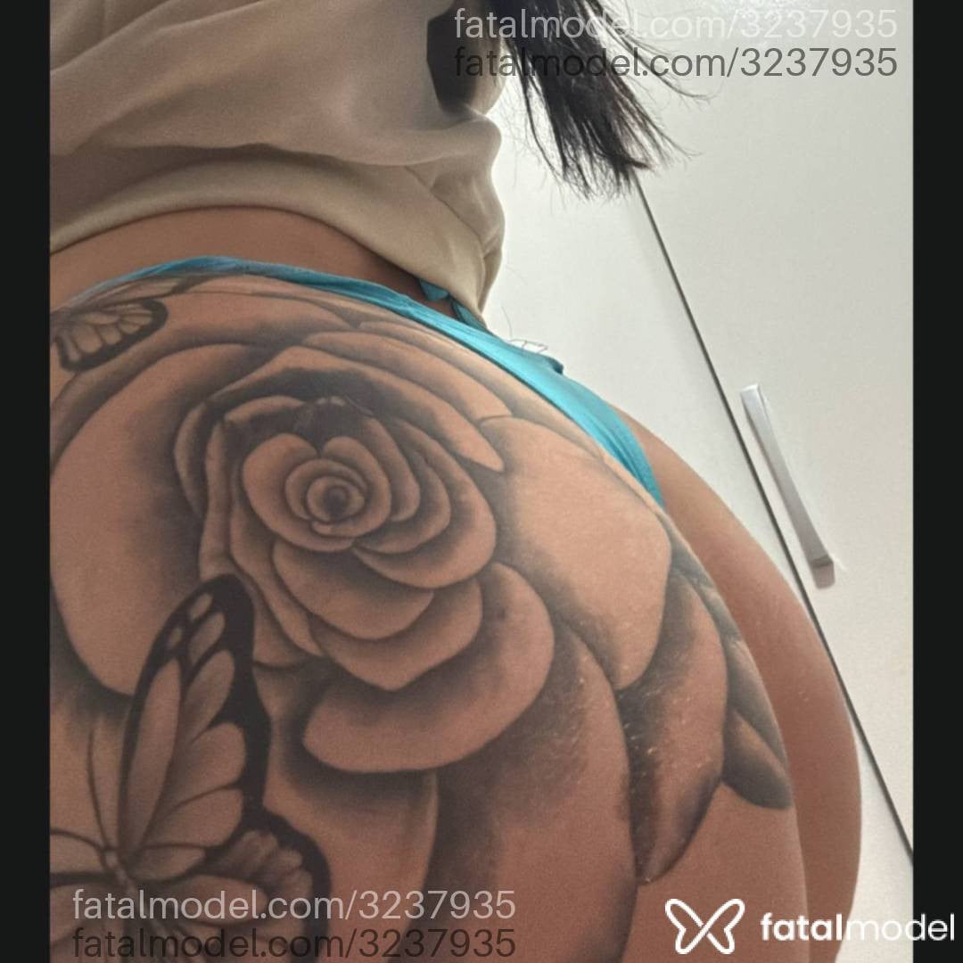 Acompanhante mulher morena (o) de olhos mel em Cachoeirinha Acompanhante mulher morena (o) de olhos mel em Cachoeirinha - Raissa