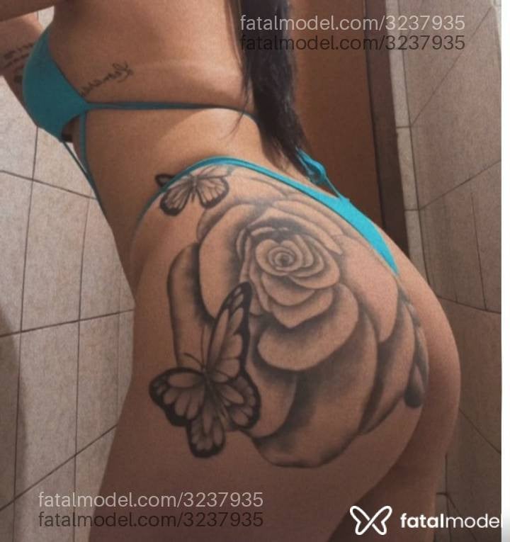 Acompanhante mulher morena (o) de olhos mel em Novo Hamburgo - Raissa