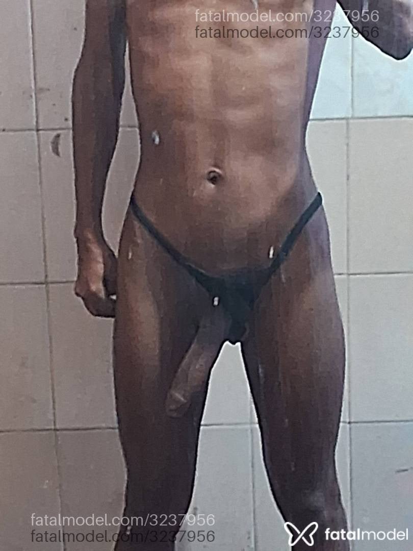 Acompanhante mulher trans morena (o) de olhos castanhos em Rio de Janeiro - Mendonça
