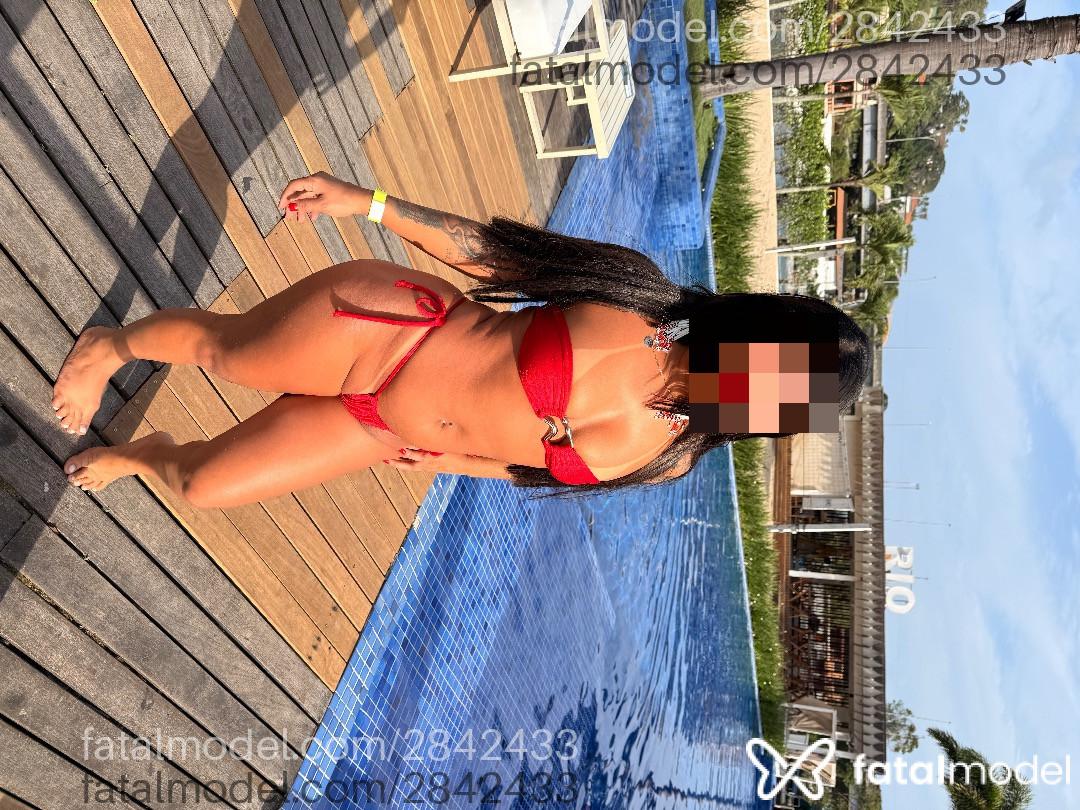 Acompanhante mulher morena (o) de olhos castanhos - Thaina