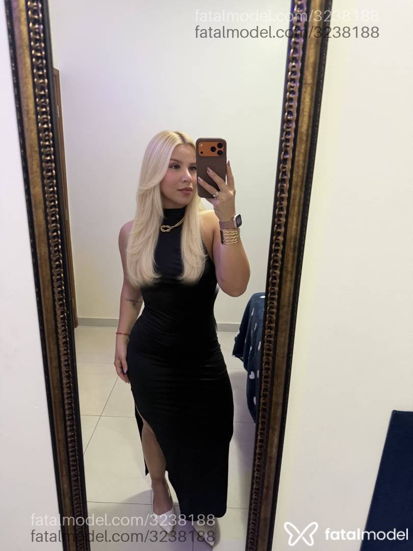 Acompanhante mulher com cabelo castanho de olhos castanhos - Laura