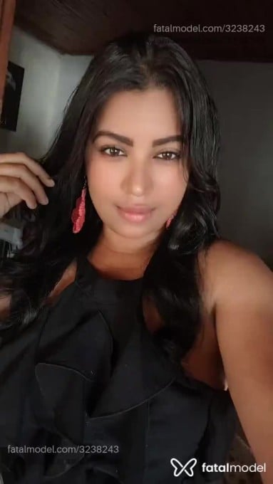 Acompanhante mulher morena (o) de olhos castanhos em Presidente Epitácio Acompanhante mulher morena (o) de olhos castanhos em Presidente Epitácio - Jade