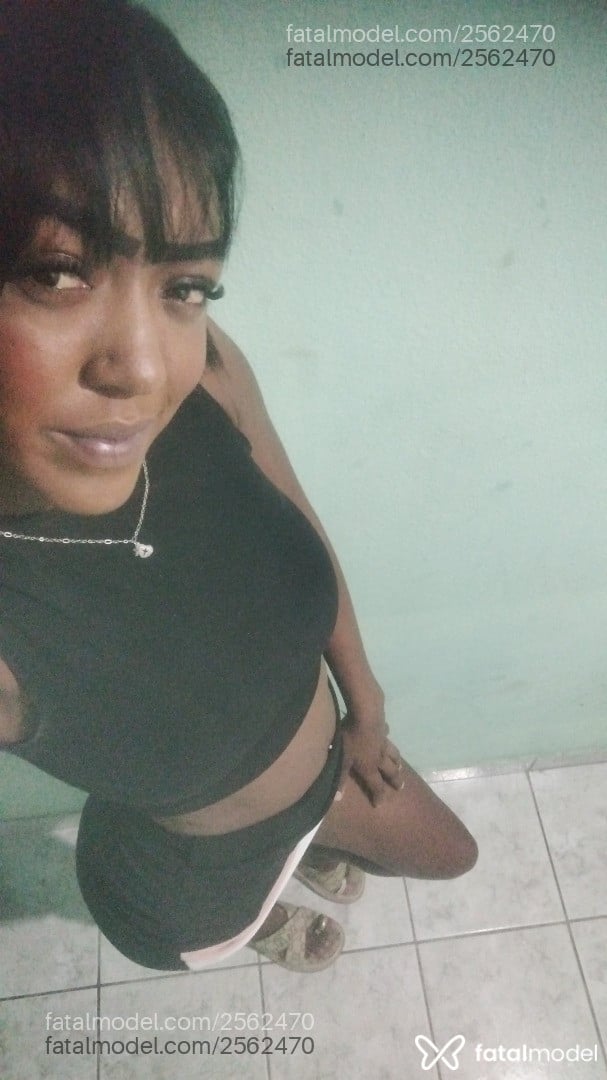 Acompanhante mulher com cabelo castanho de olhos castanhos - Milly