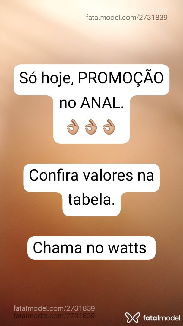 Acompanhante mulher loira (o) de olhos verdes - Tiffany