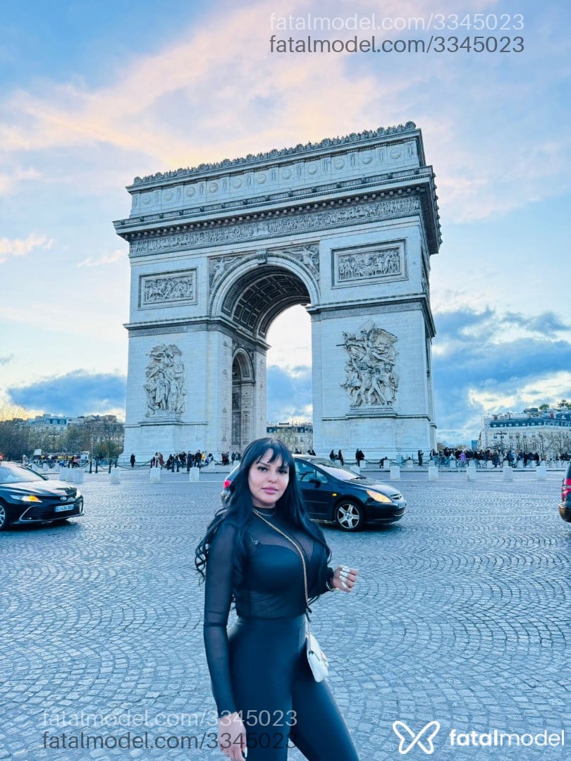 Acompanhante mulher morena (o) de olhos mel - Beatriz