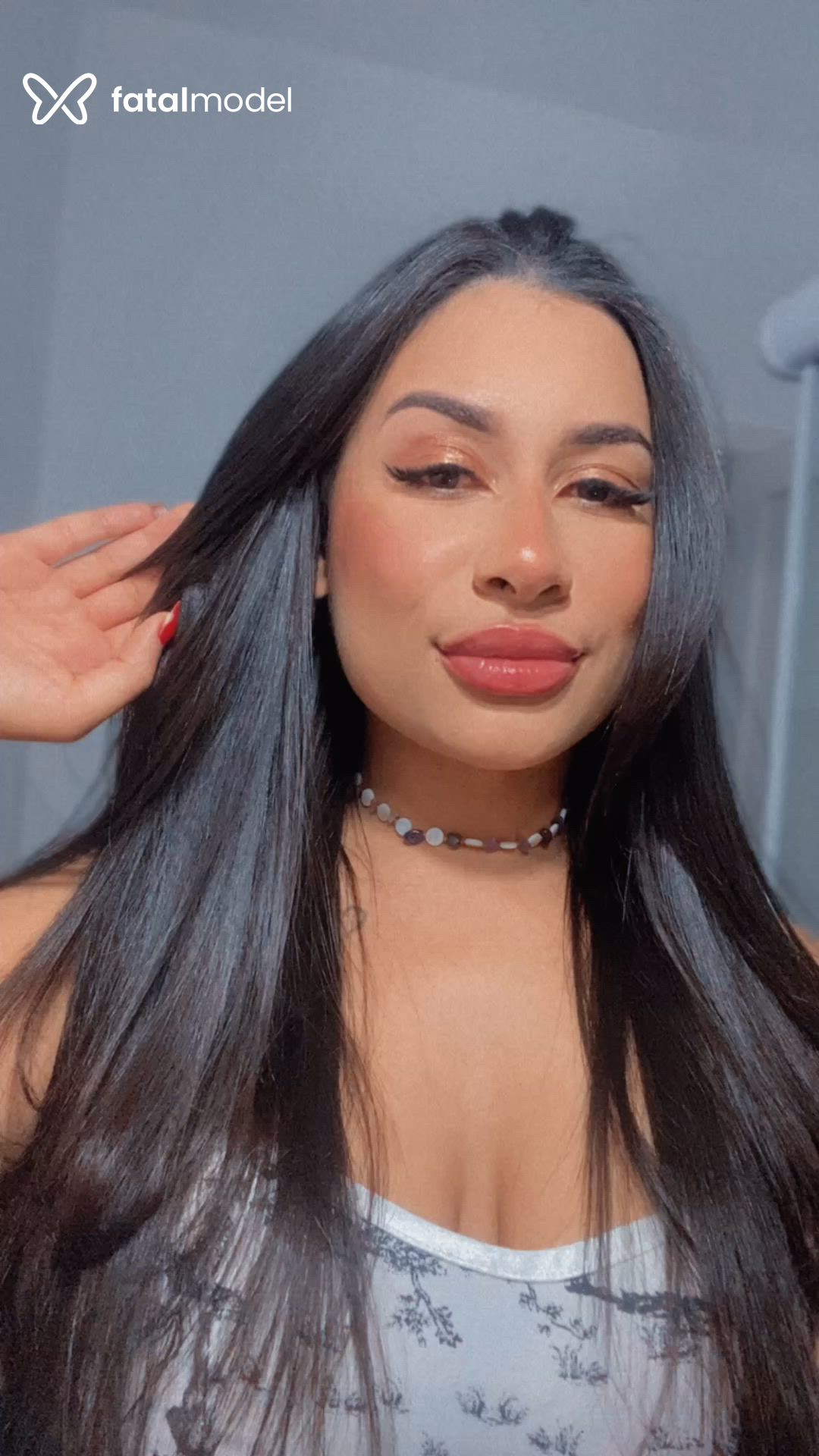 Acompanhante mulher com cabelo castanho de olhos castanhos - Jasmin